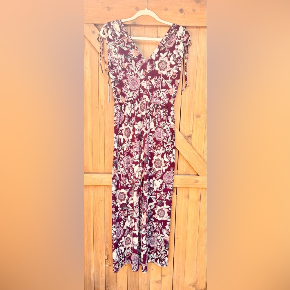 DEX Jumpsuit Womens Small Burgundy Floral Sleeveless V-Neck One Piece